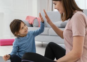 Découvrez qui consulter pour une dyspraxie : médecin, neuropsychologue, psychomotricien et ergothérapeute pour une évaluation complète et précoce.