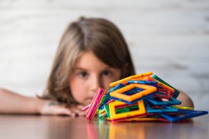 Accompagnement médical de la dyspraxie : comprendre les rôles des professionnels